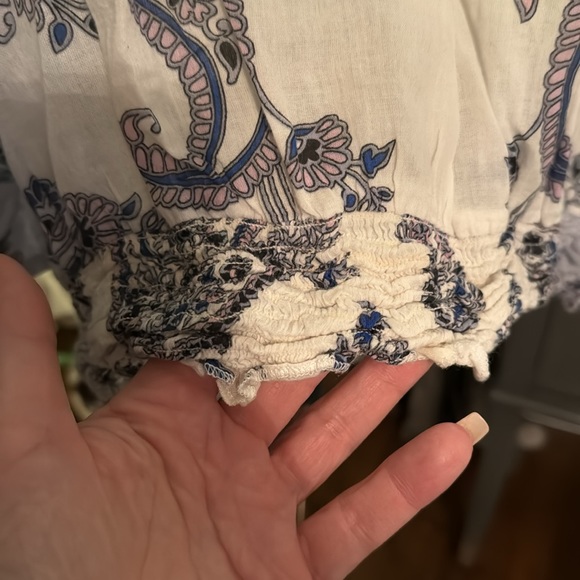 AE Sport blouse - Picture 3 of 7